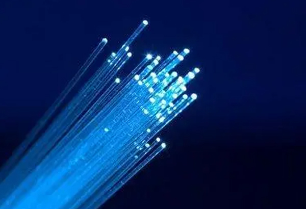 AT&T：到2023年將投資約480億美元，以擴(kuò)大光纖互聯(lián)和5G無線服務(wù)